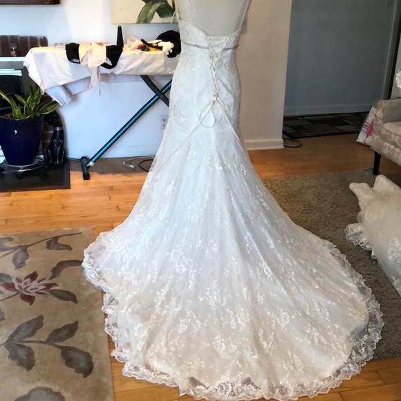 Sottero and Midgely wedding gown. New with tags - Picture 3 of 8